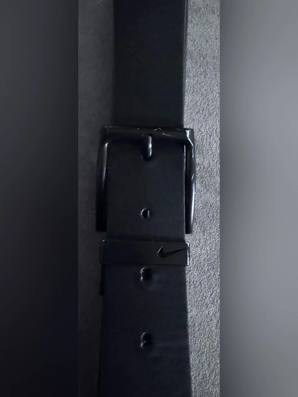 Nike Black Smooth Faux Leather Men's Belt with Matte Buckle